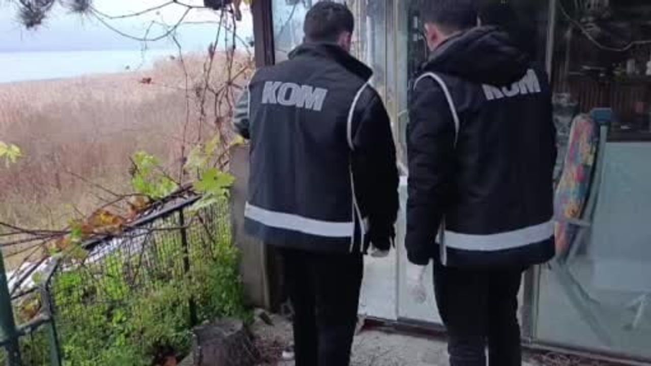 Sakarya Serdivan'da Evini Kaçak İçki İmalathanesine Çevirdi: E.A. Gözaltında