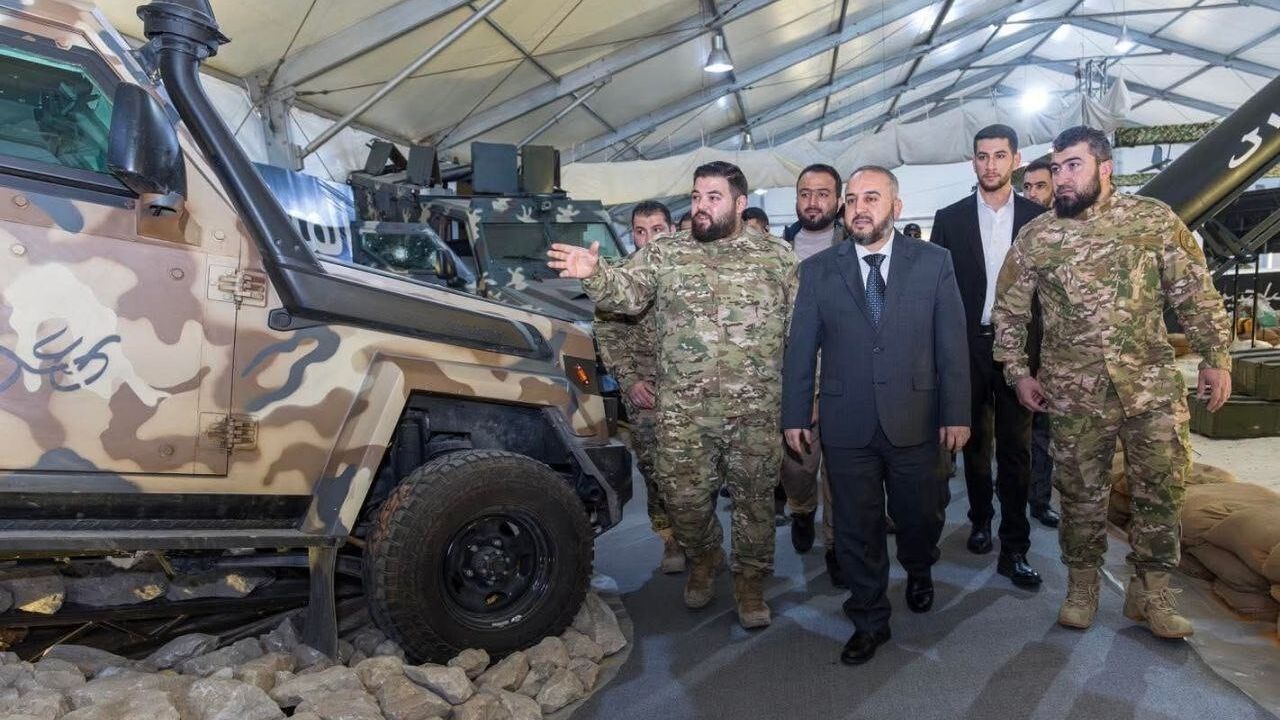 Şam’da 'Suriye Devrimi Askeri Fuarı' Ziyaretçilere Kapılarını Açtı