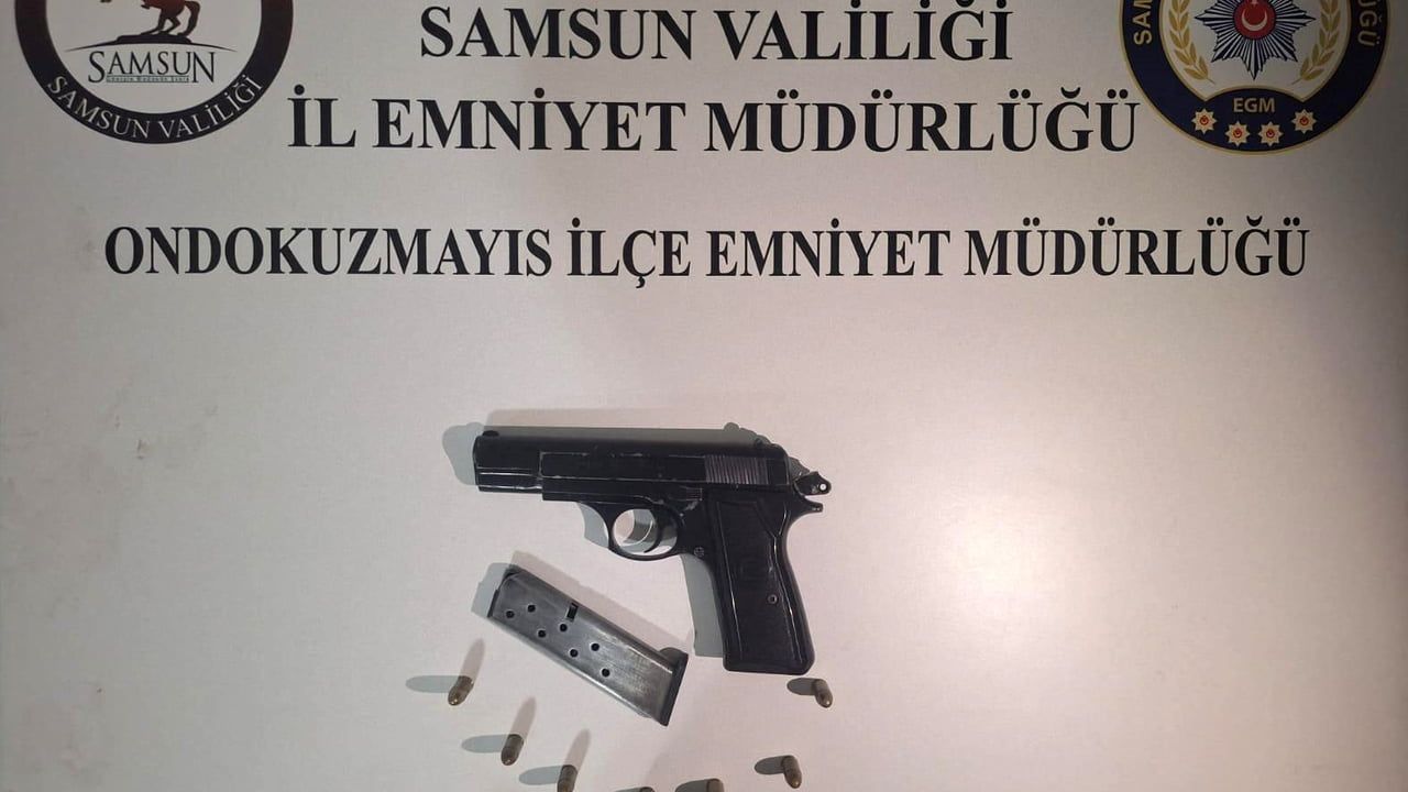 Samsun'da Eşini Darp Eden Koca Tutuklandı — Silah ve Kaçak Malzeme Ele Geçirildi