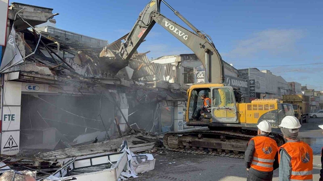 Samsun'da Gülsan Sanayi Sitesi'nde Kentsel Dönüşüm: İlk Yıkım Başladı