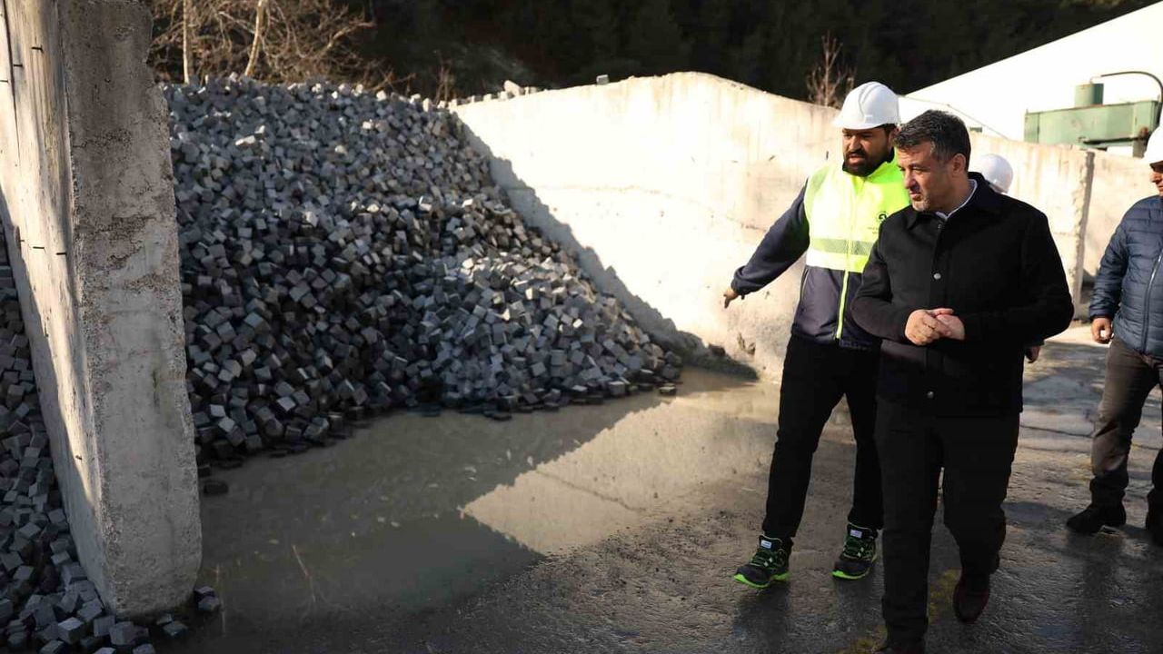 Samsun'da Kendi Kendine Yeten Belediyecilik: Halit Doğan Üretim Tesislerini İnceledi