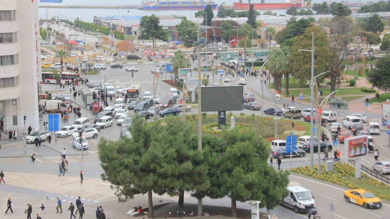 Samsun'da trafiğe kayıtlı araç sayısı 532 bin 670'e yükseldi