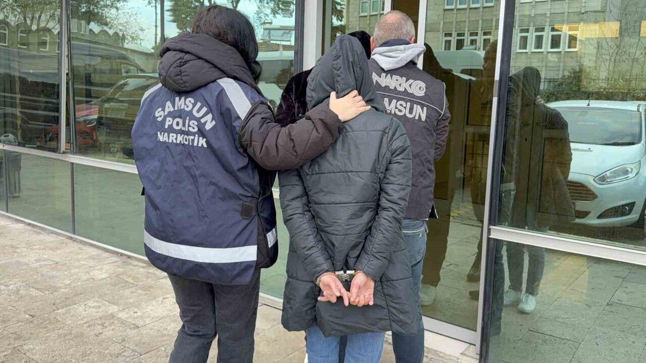 Samsun'da Uyuşturucu Operasyonu: 1'i Kadın 2 Kişi Gözaltında