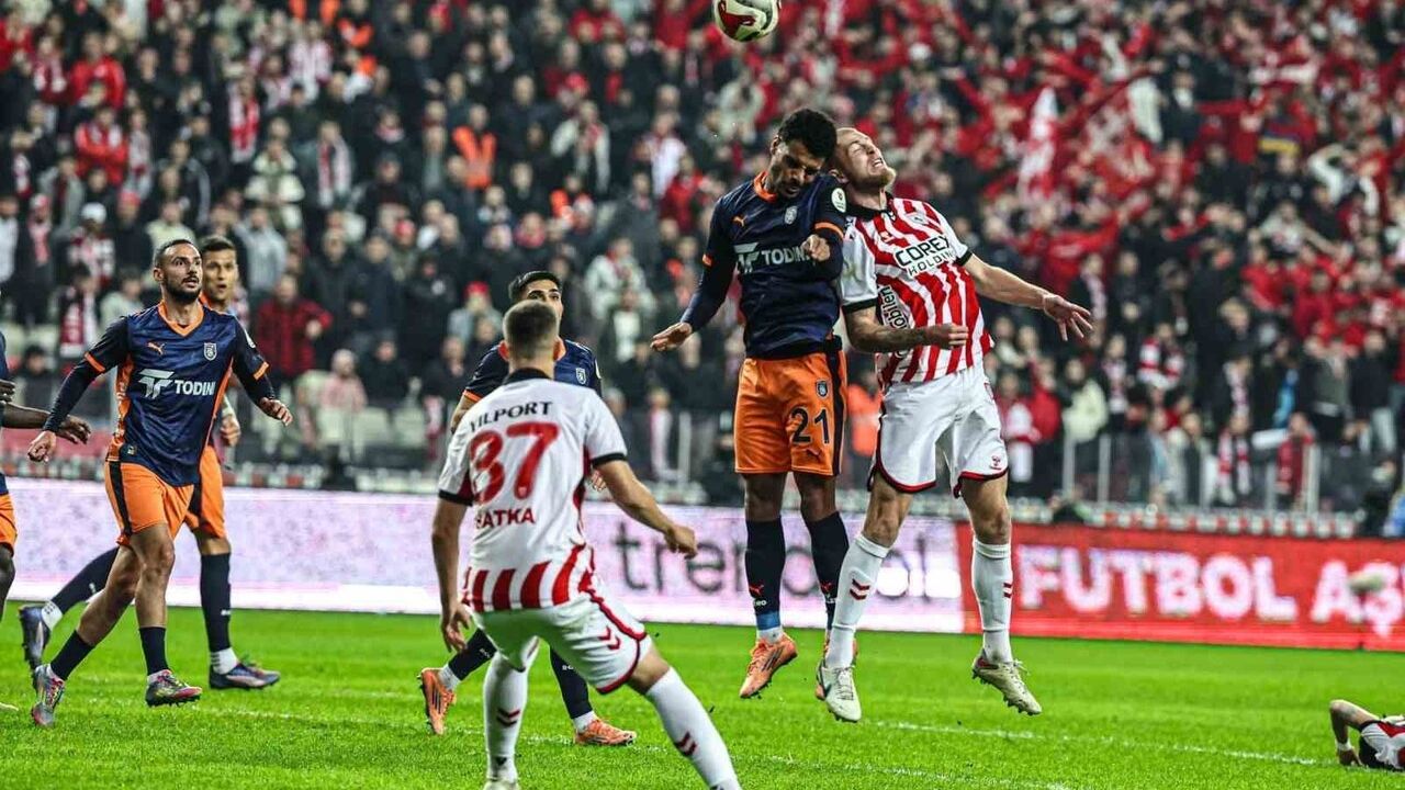 Samsunspor 0-2 RAMS Başakşehir | Shomurodov ve Bertuğ golleri