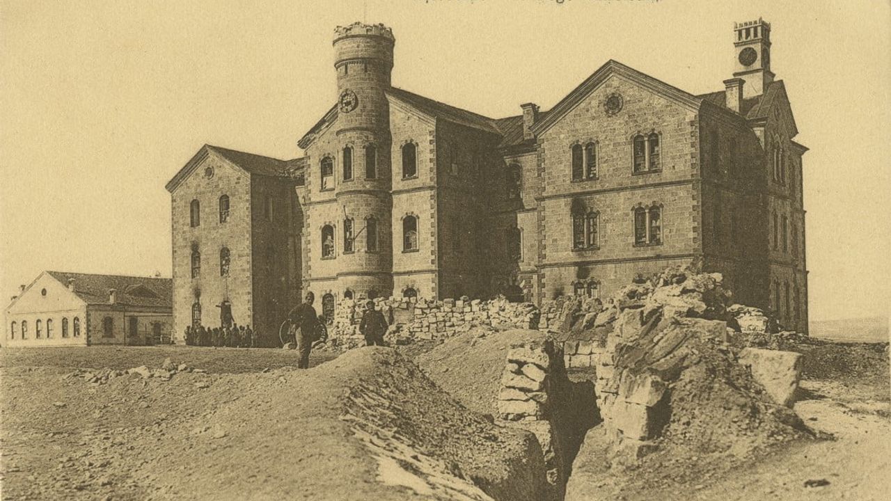 SANKO Sanat Galerisi’nde 'Savunma Dönemi Antep Kartpostalları' Sergisi Açılıyor