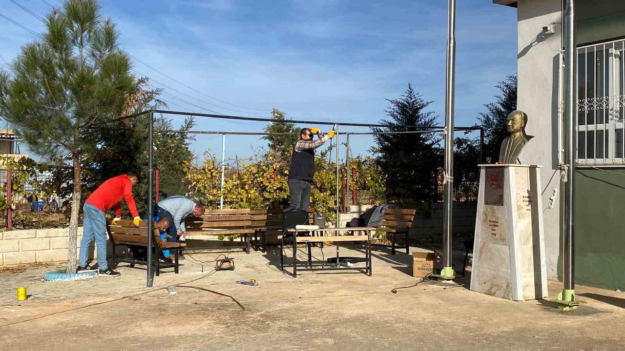 Şanlıurfa’da 'Her Ay Bir Köy Okulu' Projesiyle Köy Okulları Yenileniyor