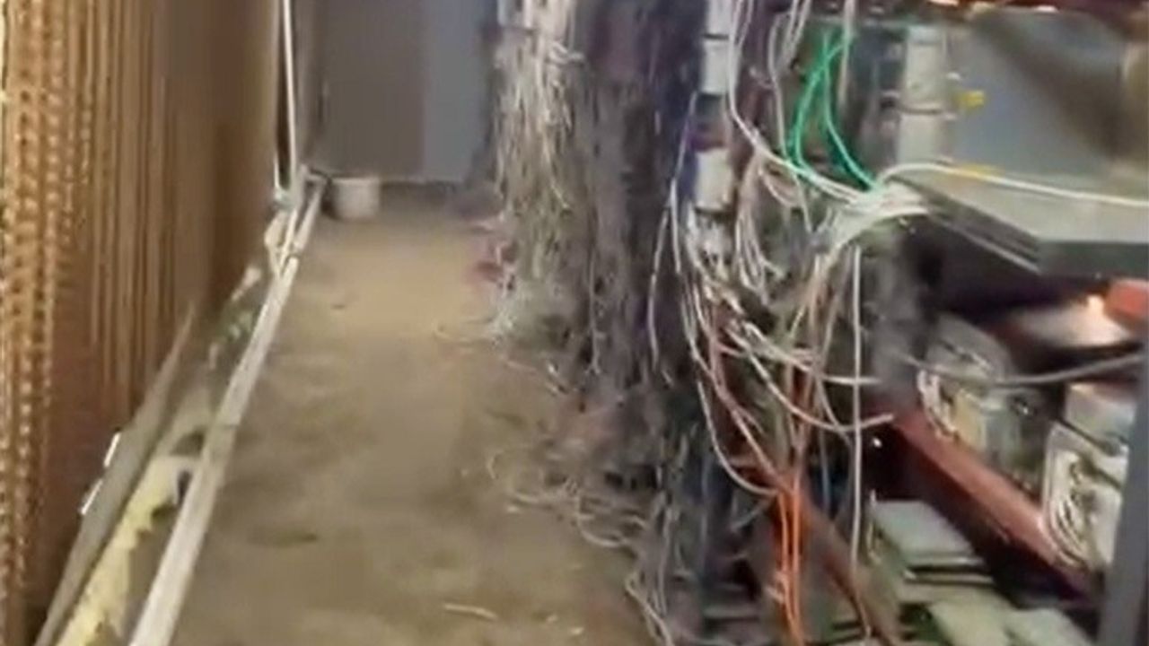 Şanlıurfa Hilvan'da Kaçak Elektrikle Gizli Kripto Üretim Tesisi Tespit Edildi