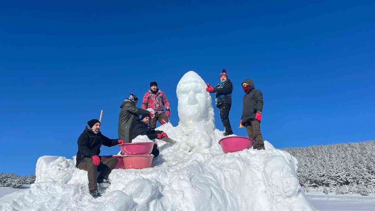 Sarıkamış’ta 111. Yıl: Kardan Heykellerle 'Beyaz Dram' Anılıyor