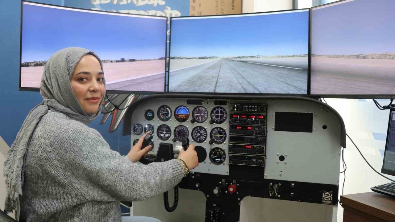 SBTÜ'de Gerçek Kokpit Simülatörü ile Uçuş Eğitimi: Cessna 172 ile Sektöre Hazırlık