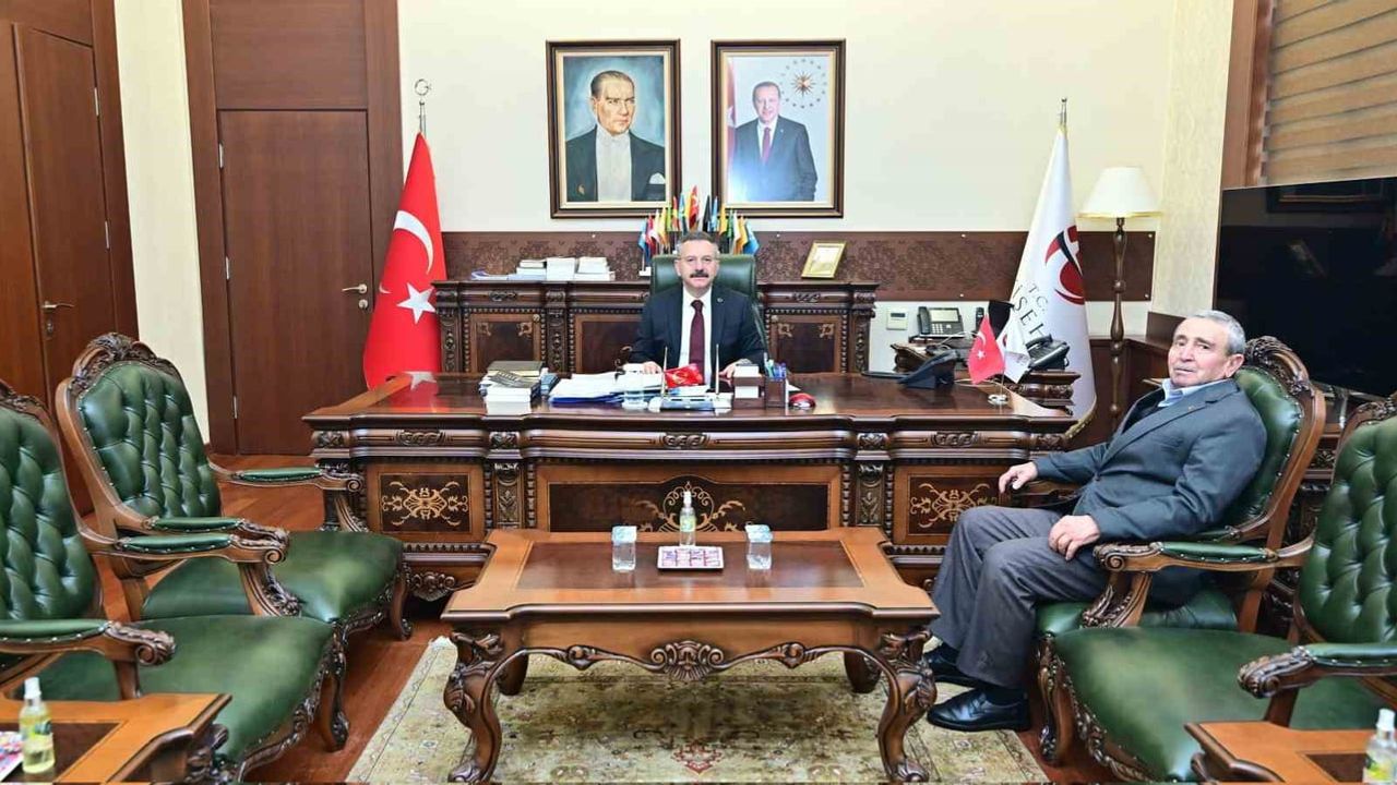 Şehit Babası Mehmet Üngör’den Vali Hüseyin Aksoy’a Ziyaret