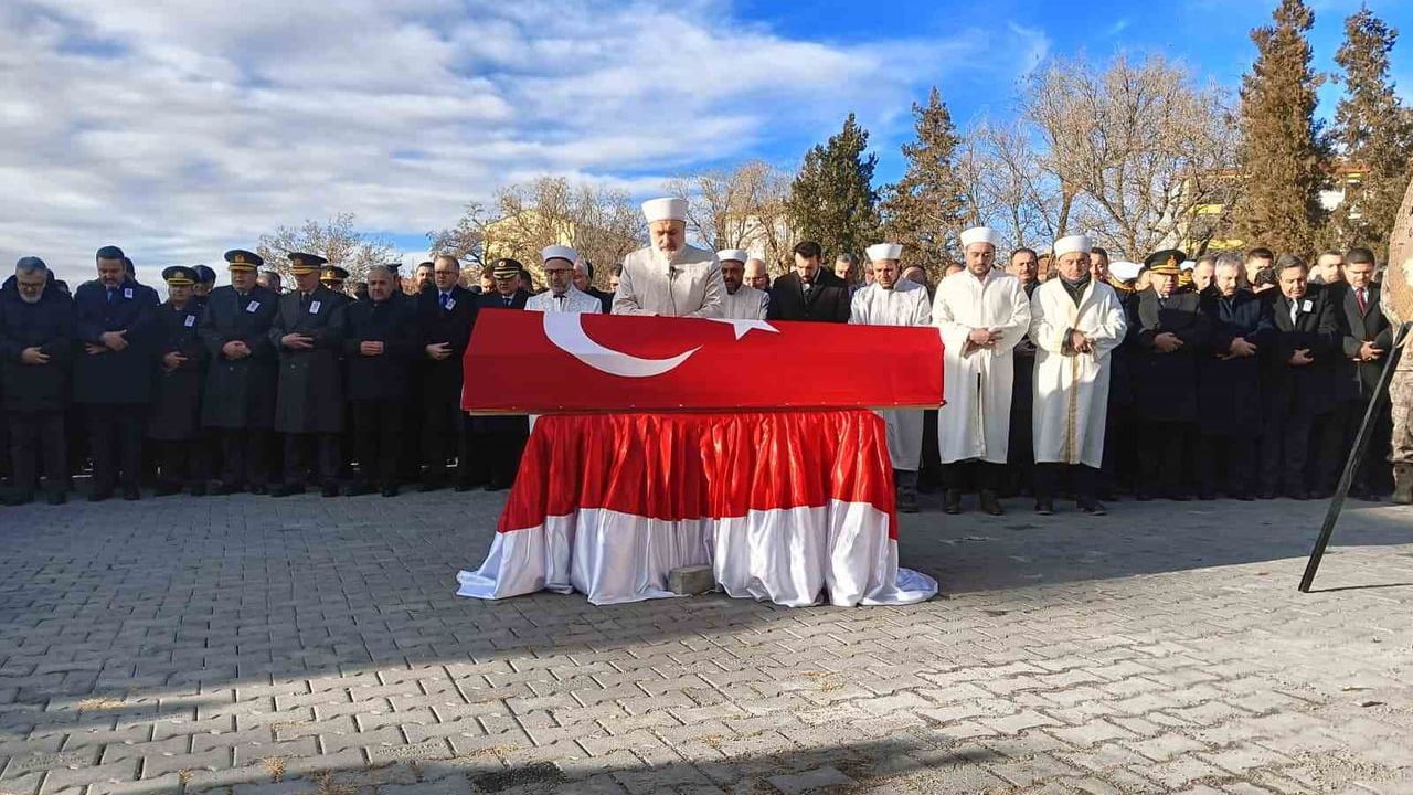 Şehit Polis Yasin Koçyiğit Ankara Şereflikoçhisar'da Son Yolculuğuna Uğurlandı