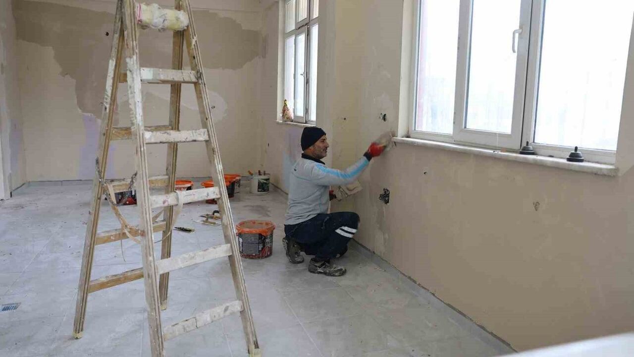 Semih Balaban Emekli Kafe'de İnceledi: 31 Aralık Açılışını Hedefliyor