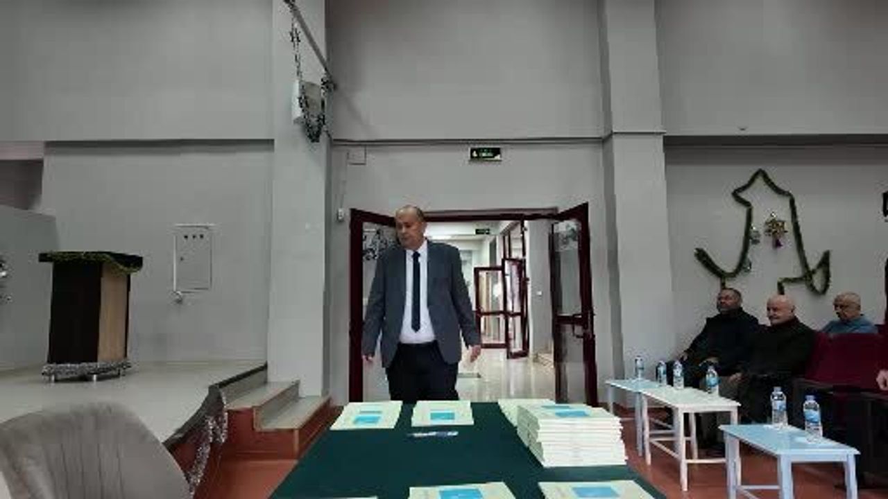 Siirt'te Aslan Çevik'in Şiir Kitabı Hayali Gerçekleşti