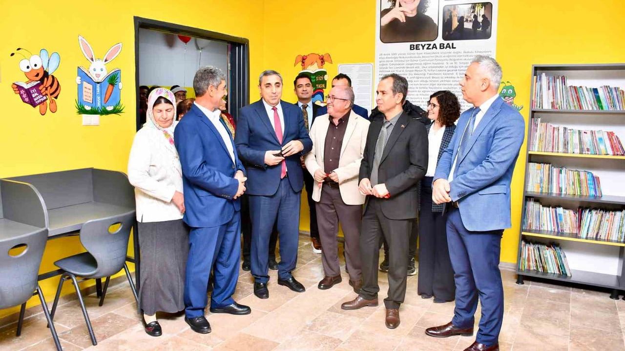 Silifke’de 'Beyza Bal Kütüphanesi' Göksu İlkokulu'nda Açıldı