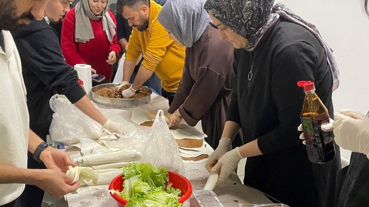 Simav Gençlik Merkezi'nde Üniversite Öğrencilerine Motivasyon Programı
