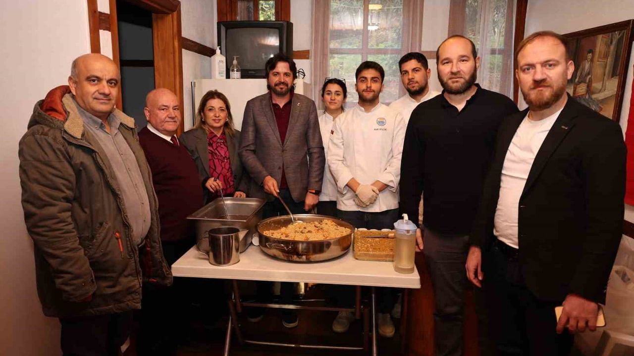 Sinop Üniversitesi'nde Özbek Pilavı ve Balkan Helvası Bir Arada