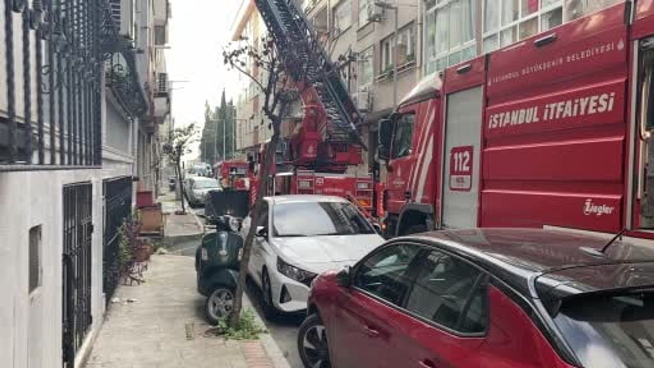 Şişli'de Çatı Yangını: 5 Katlı Binada Paniğe Neden Oldu