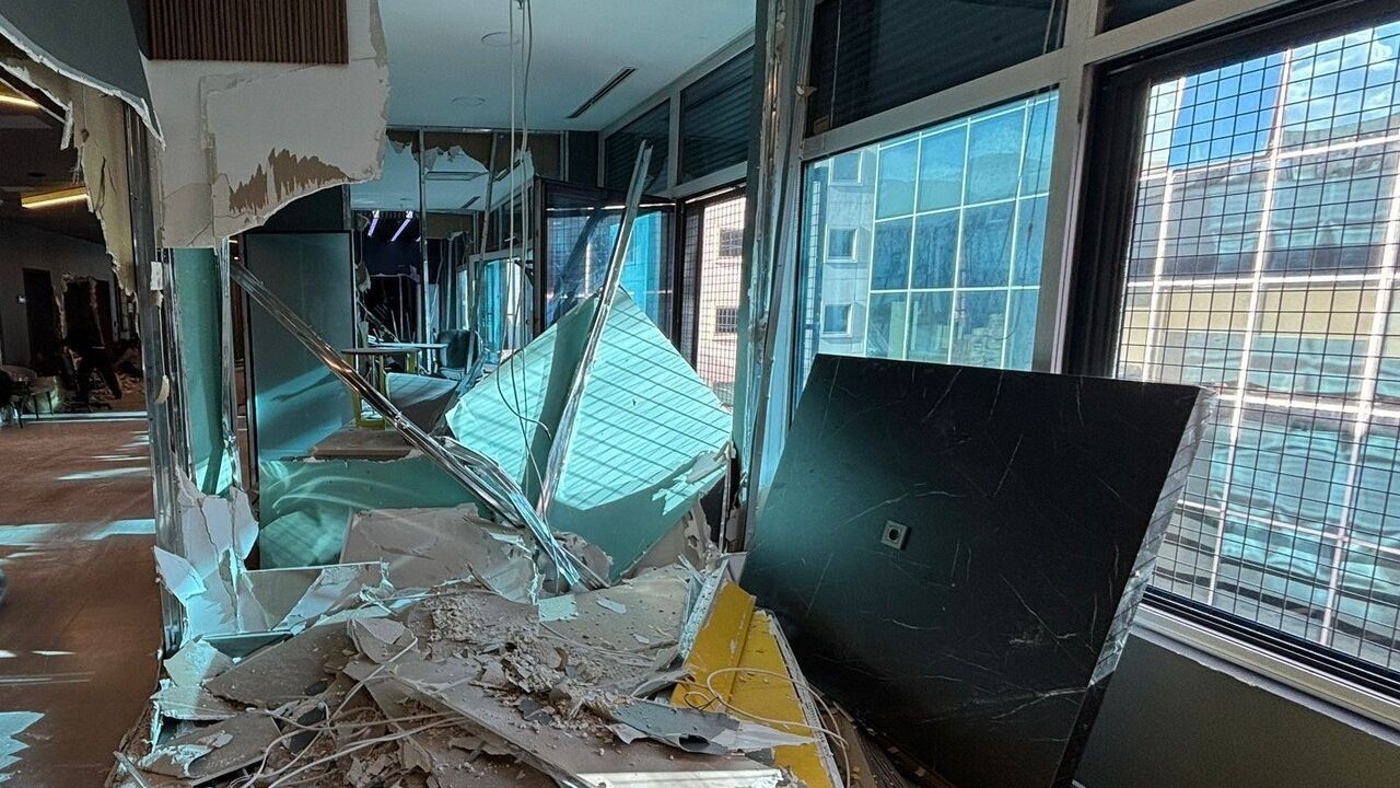 Şişli'de Kaçak Yapılar Tek Tek Yıkılıyor