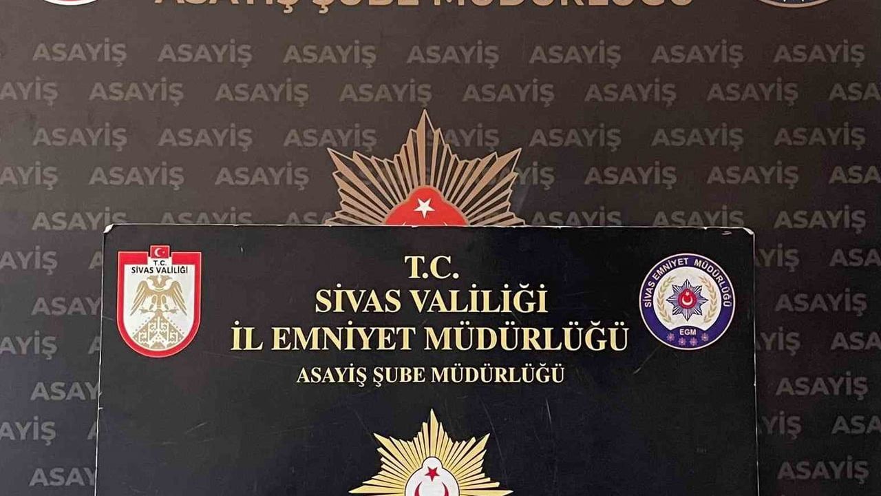 Sivas'ta Atölye Camisi'nden 40 bin TL çalan zanlı tutuklandı
