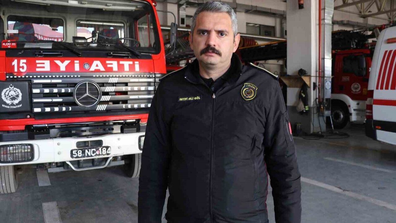 Sivas'ta Soğuklar Araç Yangınlarını Artırdı: İtfaiye Uyarısı