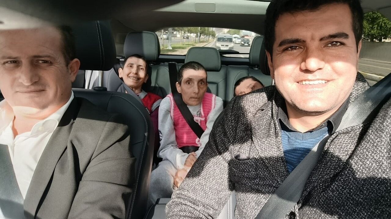 Sivas Zara'da 3 Engelli Kardeşin Togg Hayali Gerçekleşti