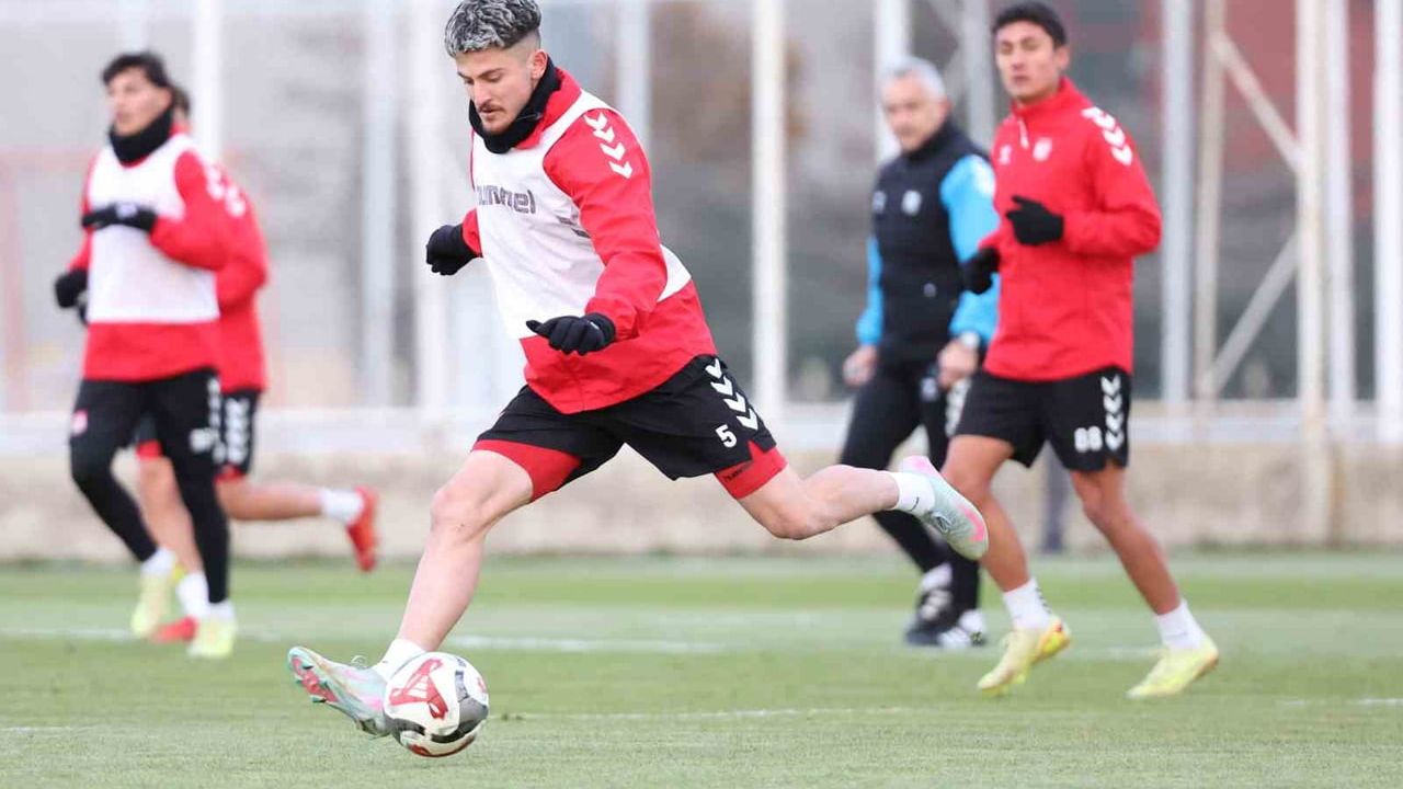 Sivasspor, Bandırmaspor Maçı İçin Hazırlıklara Başladı