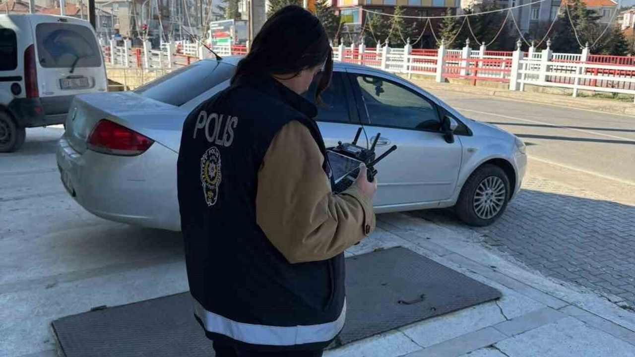 Şuhut’ta Dron Destekli Trafik Denetimi: Hava ve Kara Kontrolleri