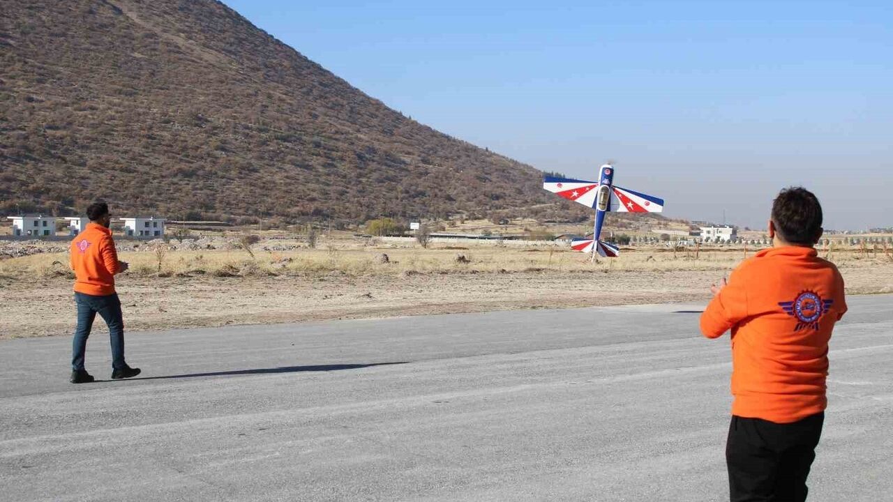 Talas Havacılık Kulübü, Model Uçakla 100 Kilometre Hedefliyor