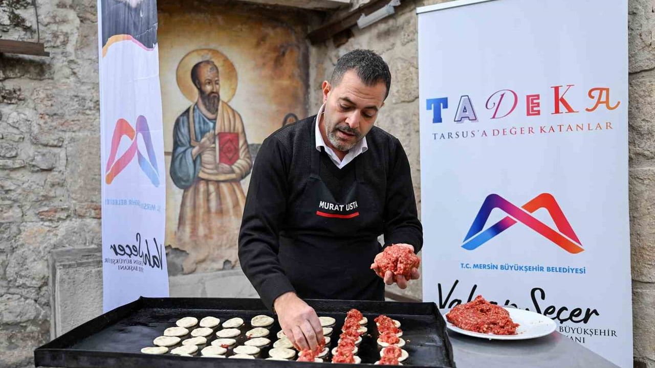 Tarsus’ta Fındık Lahmacun ve Kaynar Tarifleri Kayıt Altına Alındı