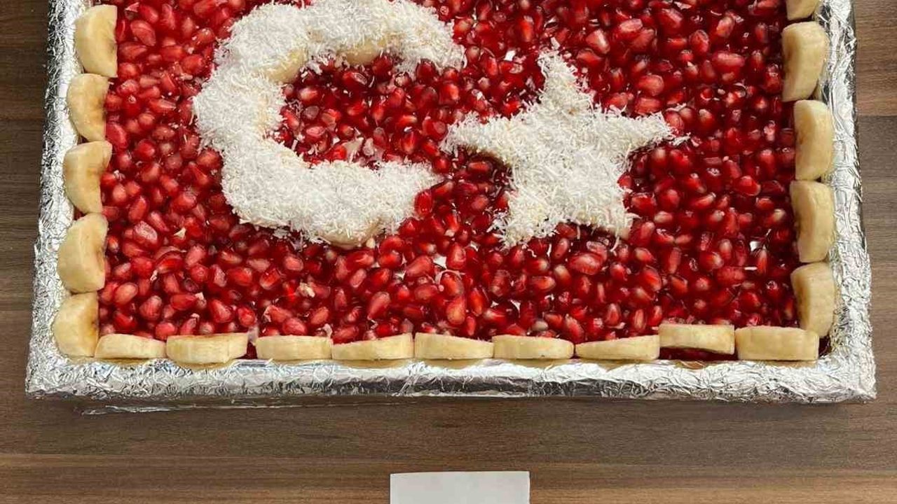 Tavşanlı'da Minik Ellerden 'Meyve Tabağı' Yarışması