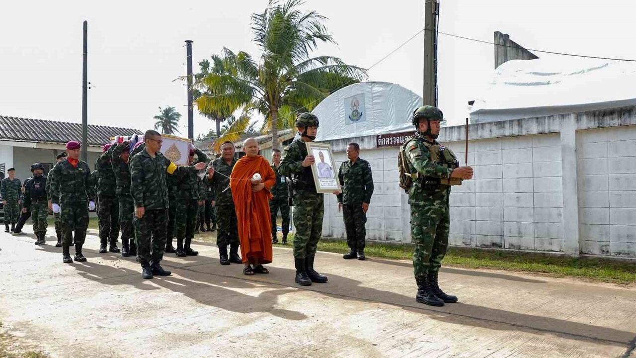 Tayland-Kamboçya Sınır Çatışmaları: Can Kaybı 16'ya Yükseldi