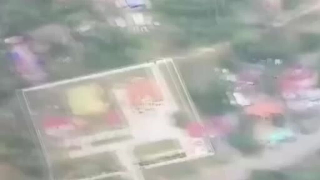 Tayland, Trump’ın Ateşkese Rağmen Kamboçya’yı F-16’larla Vurdu