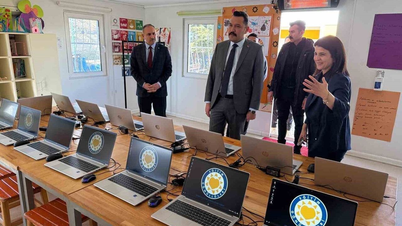 TEGV Muradiye’de: Vanlı Çocuklara Nitelikli Eğitim Desteği Sürüyor