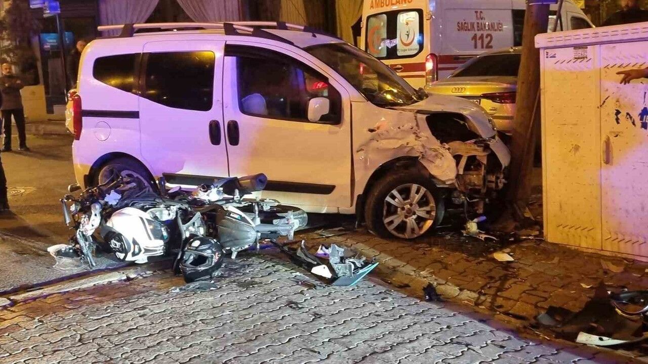 Tekirdağ Çorlu'da Feci Kaza: Motosiklet Yayanın Üzerine Düştü
