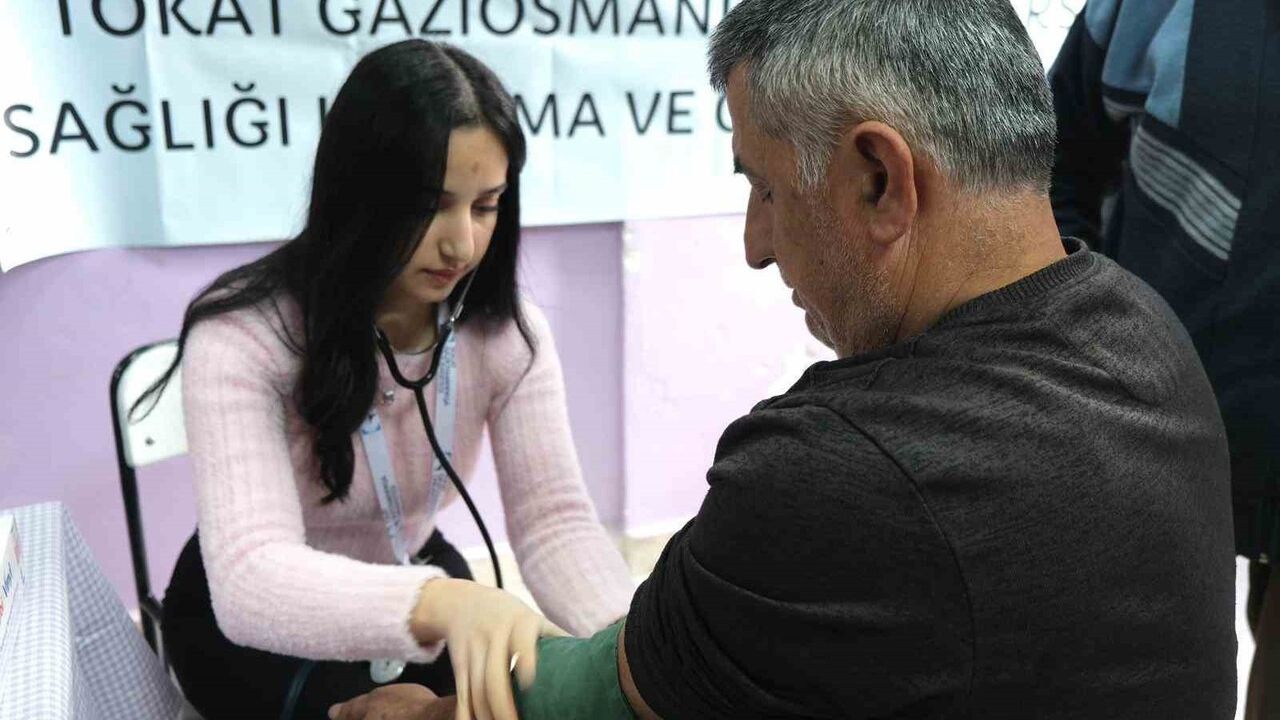 TOGÜ'nün Köyde Sağlık Hamlesi: 'Yolları Aşıyoruz, Sağlık Taşıyoruz'