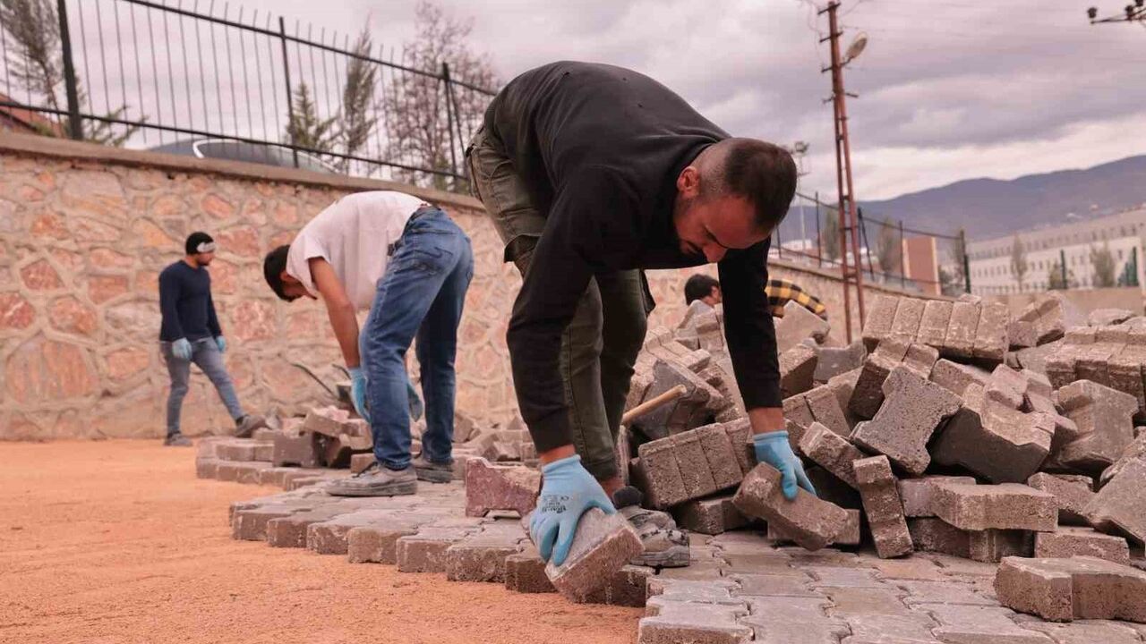 Tokat Belediyesi'nden Kaleardı'ya Modern Ulaşım Dokunuşu