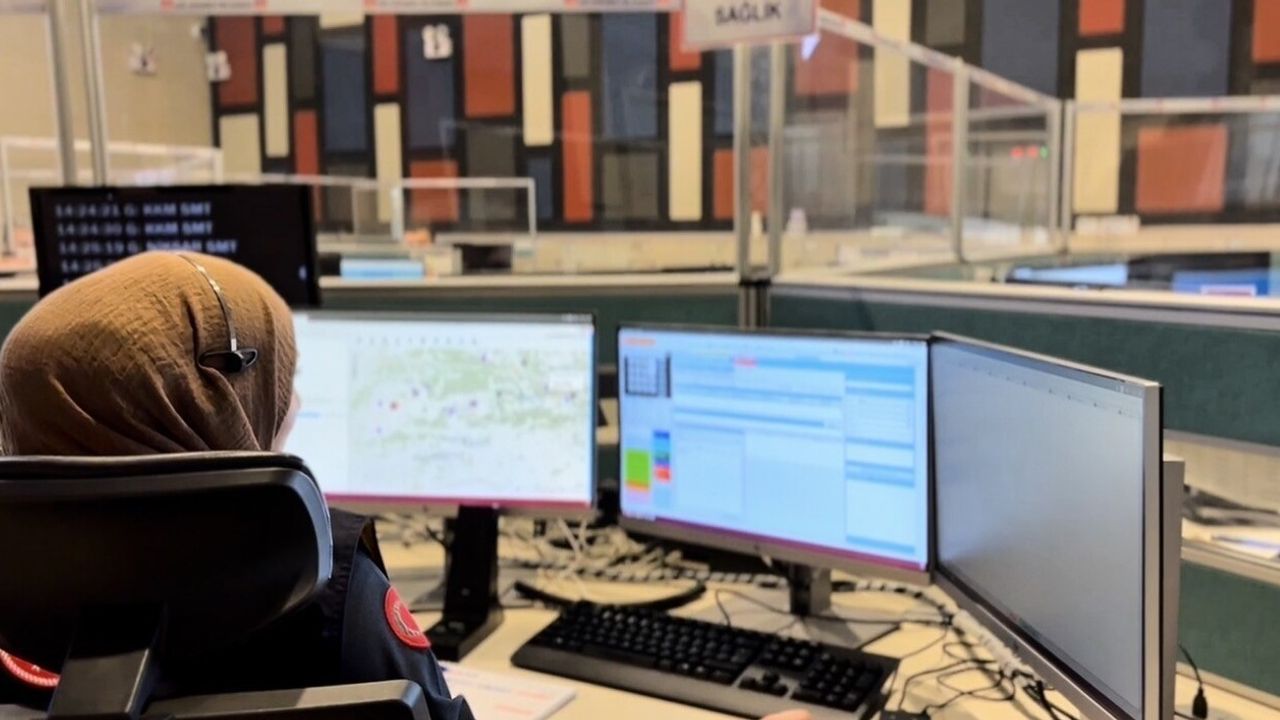 Tokat'ta 112 Yönlendirmesiyle Anne, Yabancı Cisim Aspirasyonu Geçiren 1 Aylık Bebeği Kurtardı