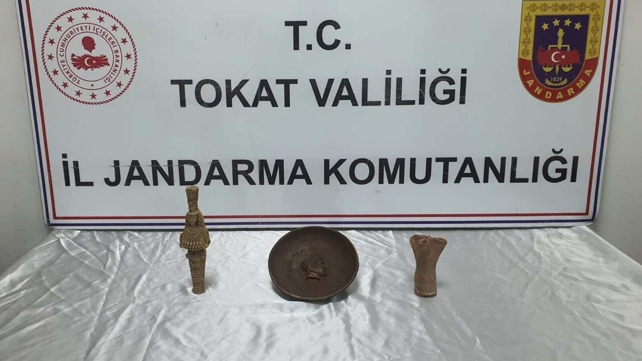 Tokat'ta Jandarma'dan 'Anadolu Mirası' Operasyonu: 3 Tarihi Eser Ele Geçirildi