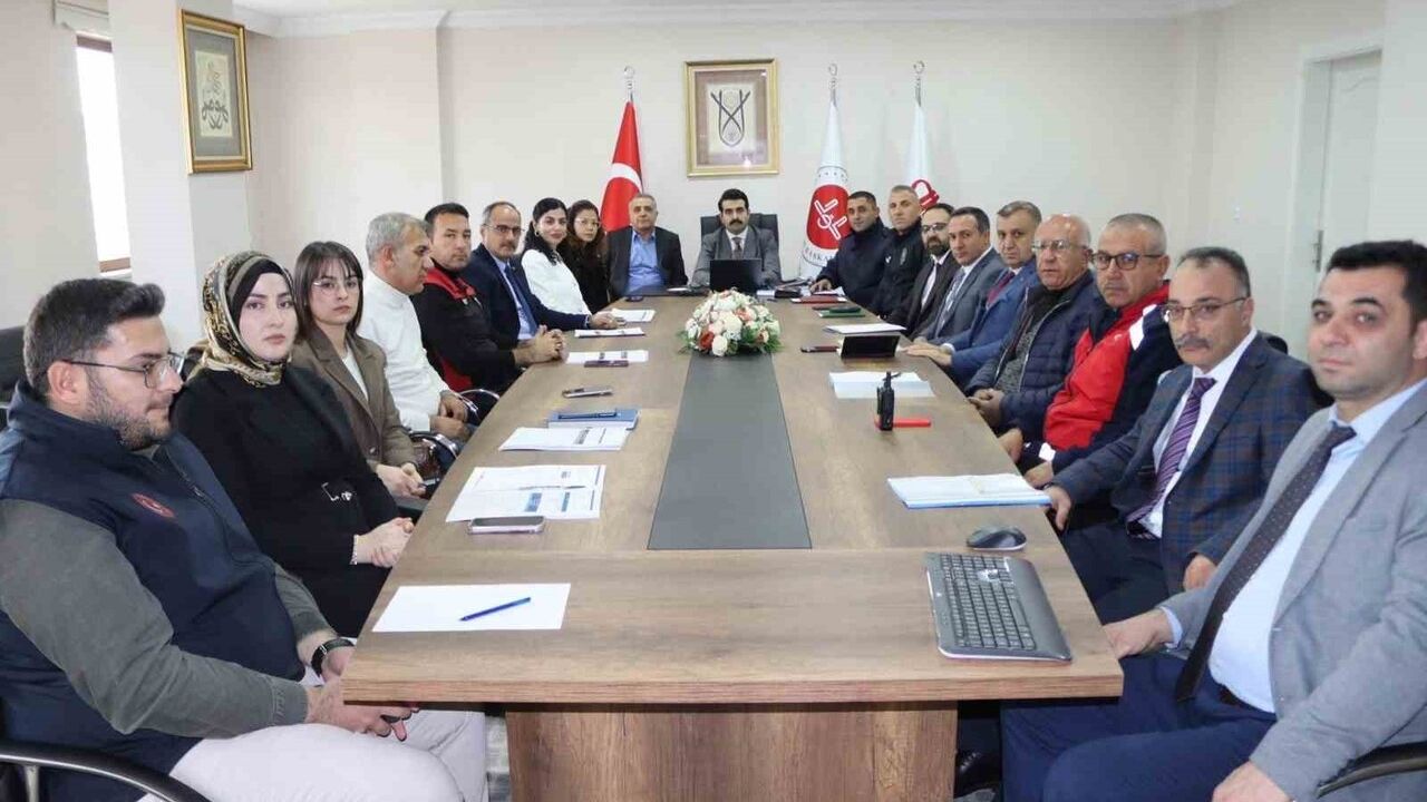 Tomarza'da Afet Koordinasyon Kurulu Toplantısı — Selim Eser Başkanlığında