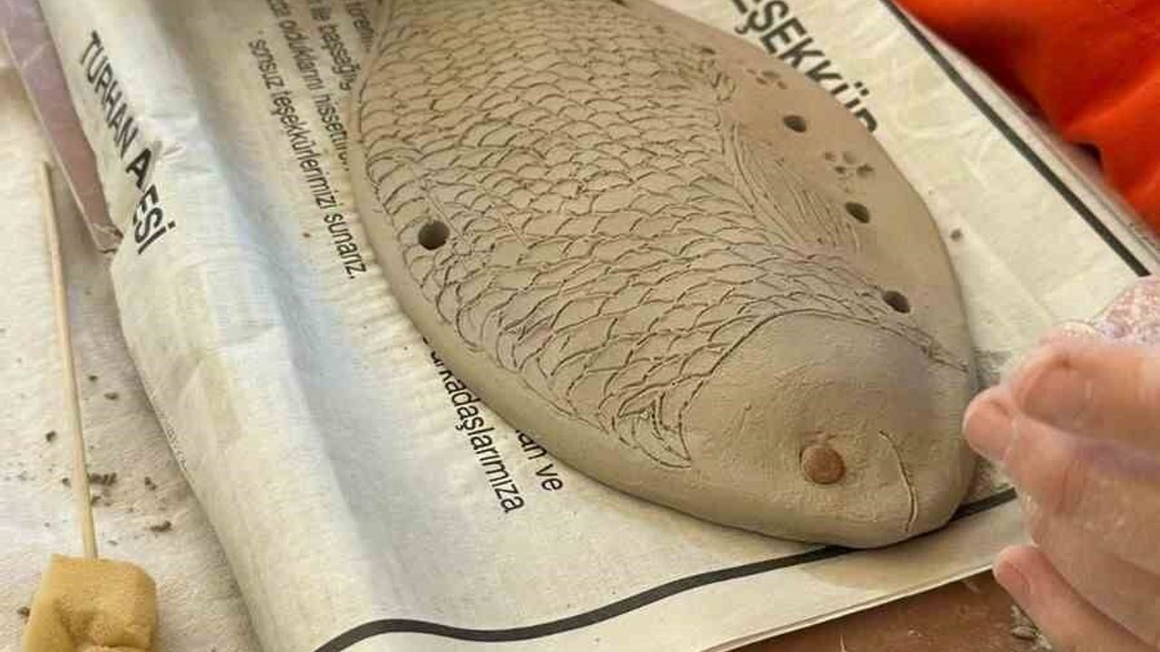 Topaloğlu Tekirova'daki Seramik Atölyesini Ziyaret Etti