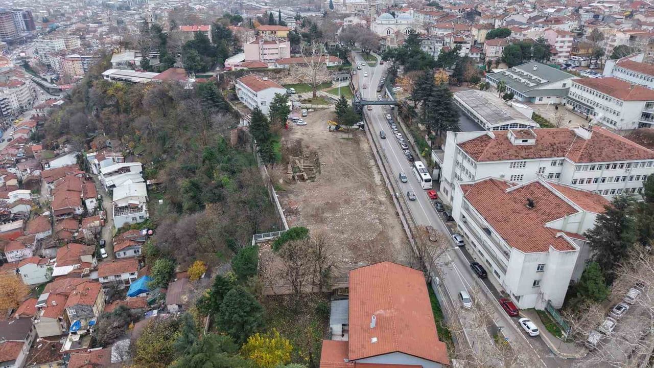 Tophane Meslek Lisesi 1868 aslına uygun yeniden inşa edilecek — 700 milyon TL onaylandı