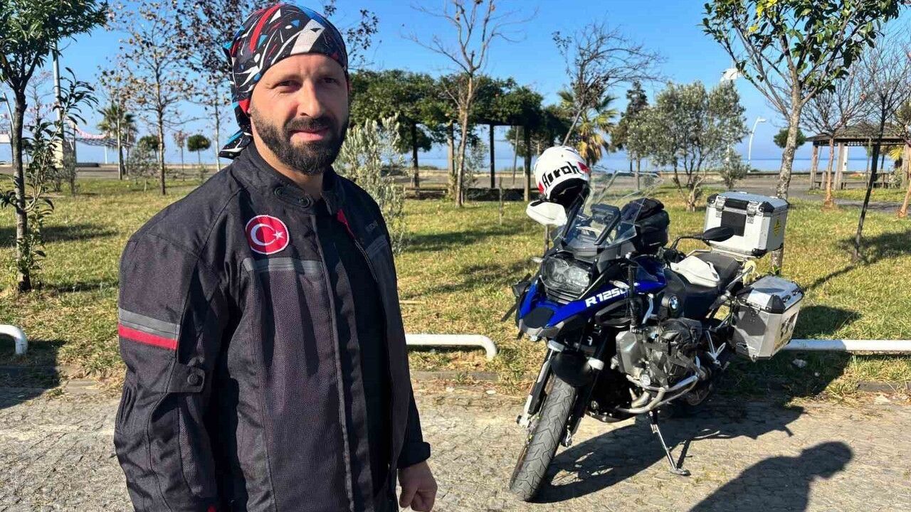 Trabzonlu Motosiklet Tutkunları 28 Günde 11 Bin km ile Umre'ye Ulaştı