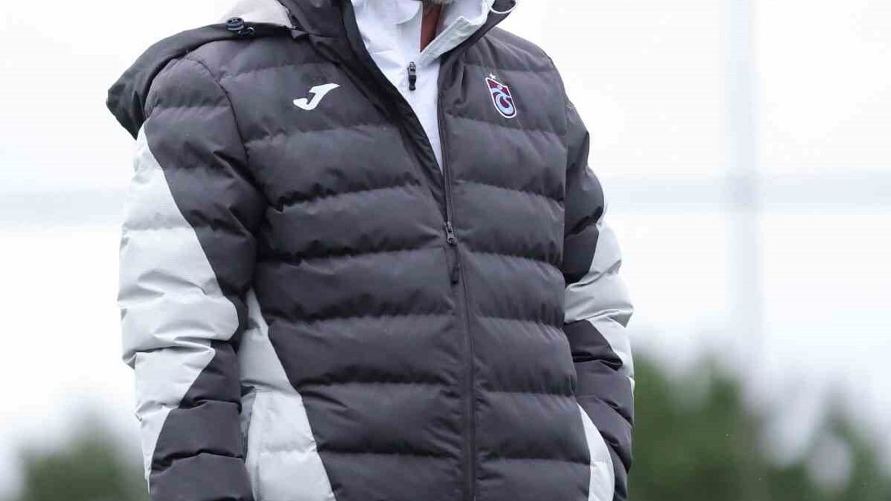 Trabzonspor'da Savic Takımla Döndü: Beşiktaş Maçı Öncesi Durumu Maç Günü Netleşecek