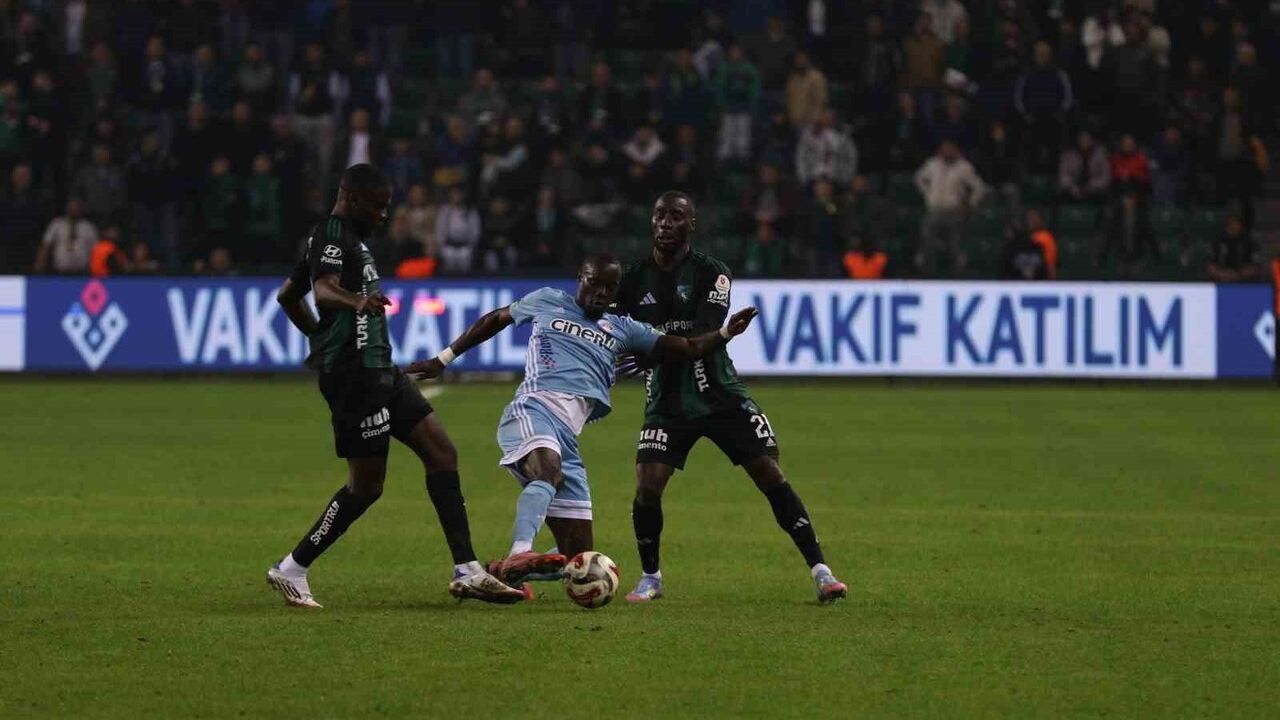 Trendyol Süper Lig 15. Hafta: Kocaelispor 0-0 Kasımpaşa