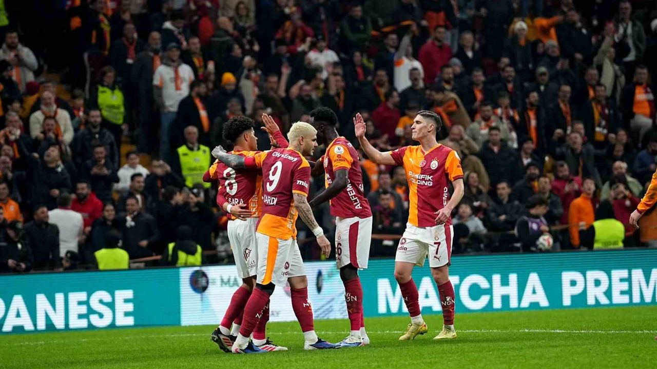 Trendyol Süper Lig: Galatasaray 3-0 Kasımpaşa — 2 Maç Sonra Galibiyet