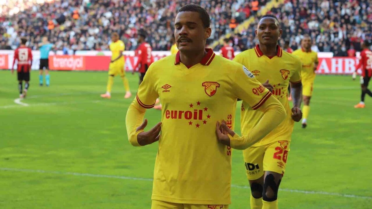 Trendyol Süper Lig: Gaziantep FK — Göztepe 0-0 (İlk Yarı)