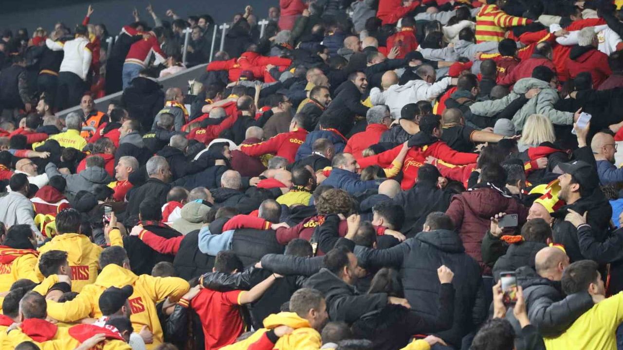 Trendyol Süper Lig: Göztepe 1-0 Samsunspor (İlk Yarı)