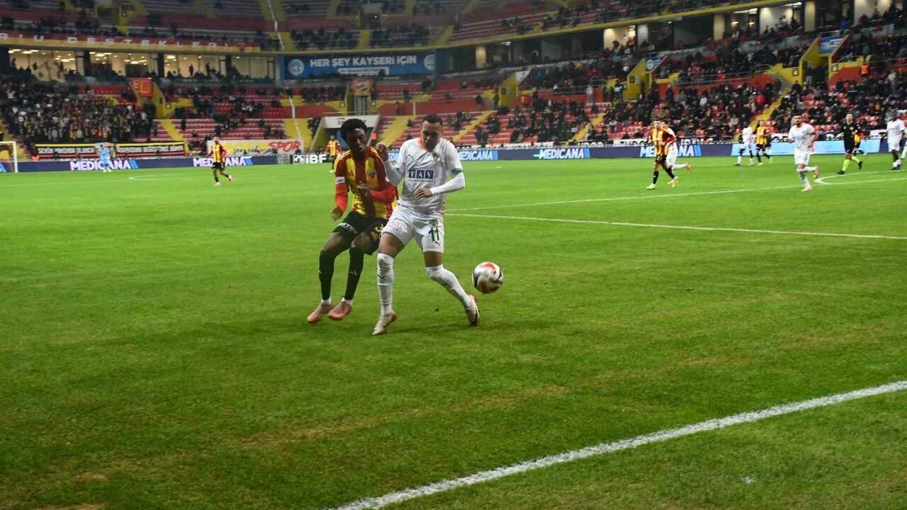 Trendyol Süper Lig: Kayserispor 0-0 Alanyaspor — İlk Yarı Özeti