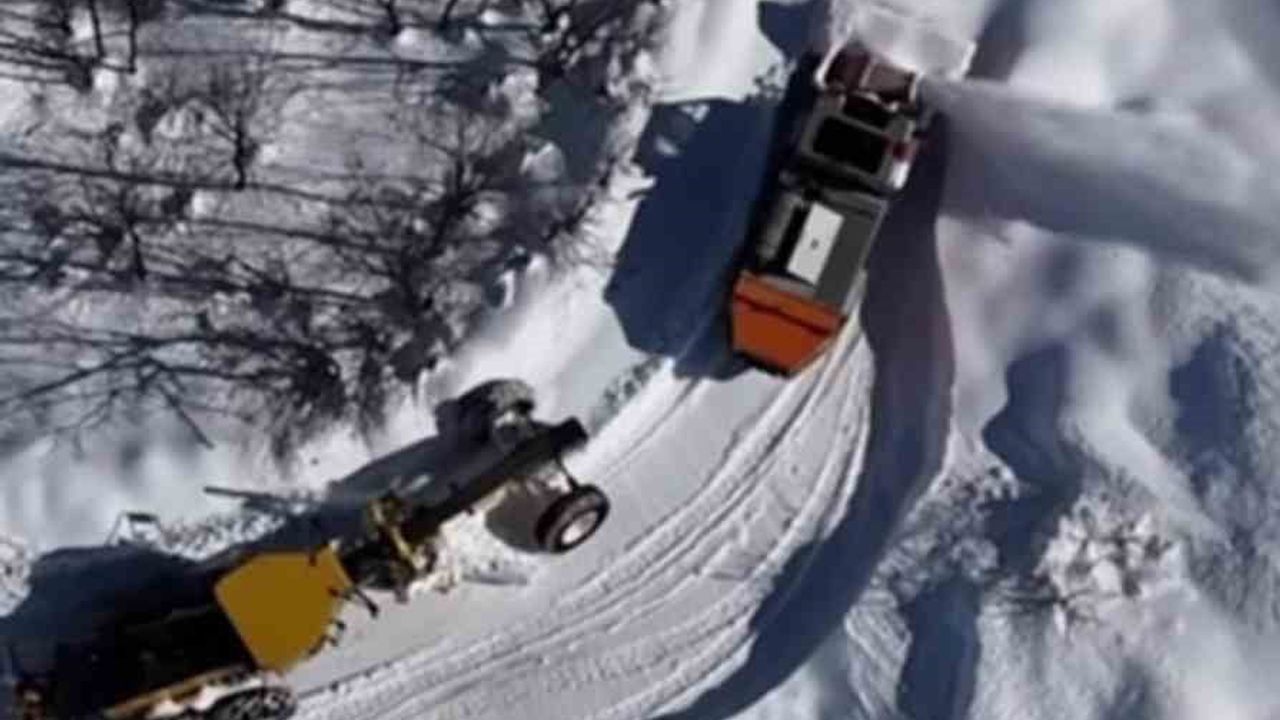 Tunceli'de 76 Köy Yolu Ulaşıma Açıldı, 59'unda Çalışma Sürüyor