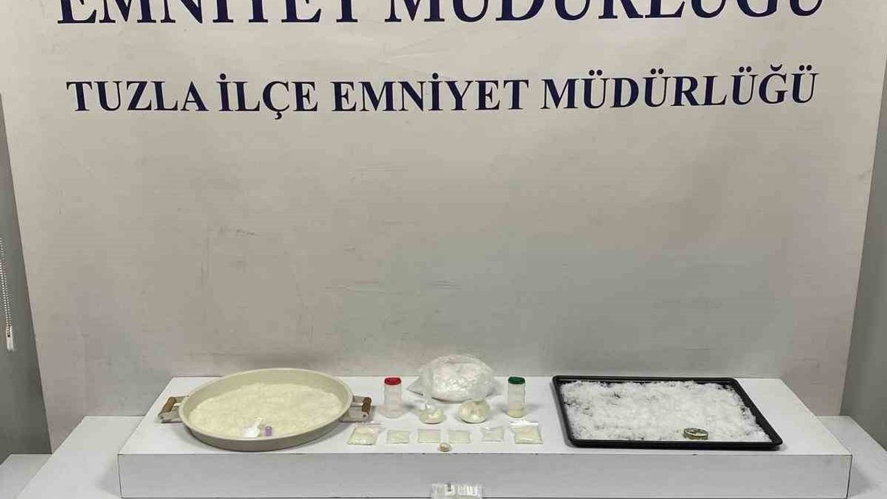 Tuzla'da Drone Destekli Narkotik Operasyonu: 2 Kilo 389 Gram Ele Geçirildi